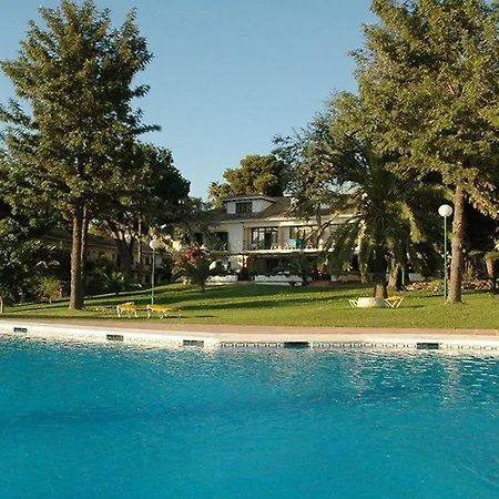 Artola Golf 3* מארבלה